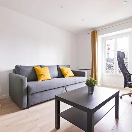 1 Bedroom Apartment Quartier Austerlitz Free Netflix-2